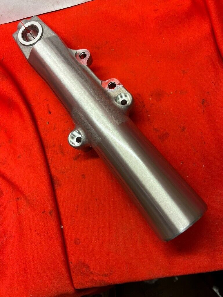 FORK SLIDER,STD,RH,BUFFED,BLK,49MM- barra suspensión delantera 
