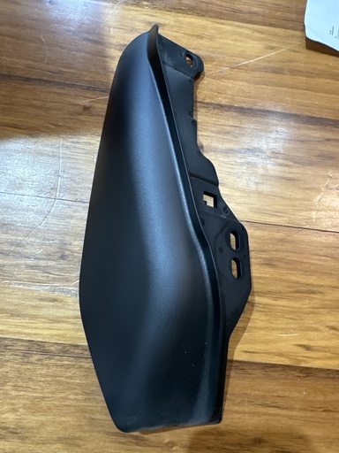 [58167-09A] SHIELD,RH/MOLDED,SADDLE