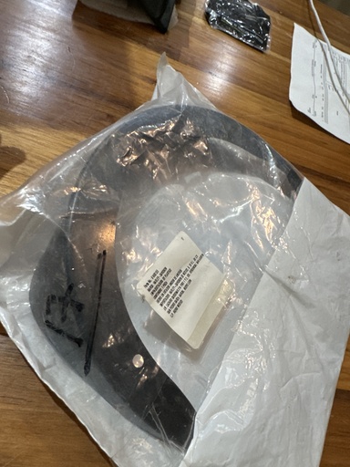 [61400135] TRIM,HEADLAMP