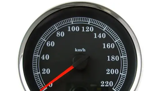 [2210-0464] Velocímetro Análogo / Digital Programable de 5" para Motocicletas Harley Davidson - Carátula Negra